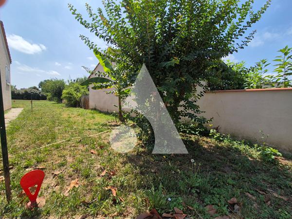 Terrain 859 m2