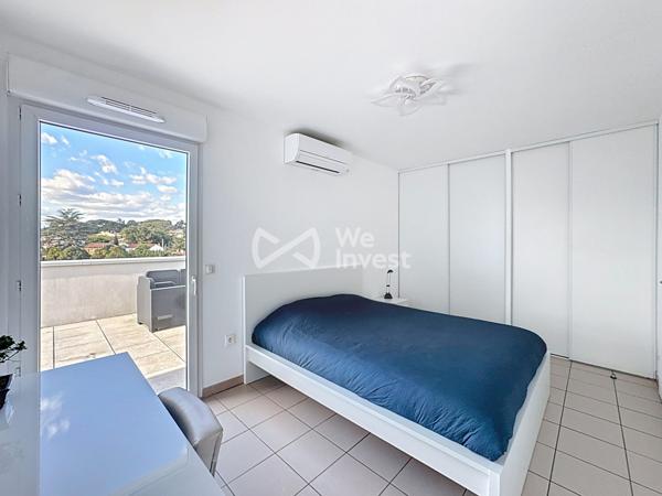 Appartement en dernier étage avec grande terrasse