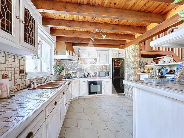 Maison 5 pièces 145 m2