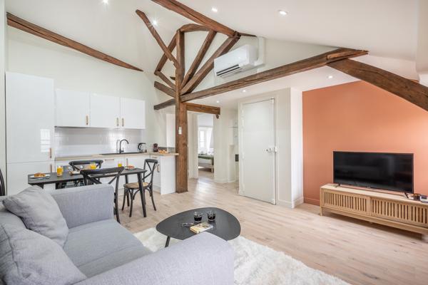 location appartement 3 pieces 60m2 meublé - Paris 8e