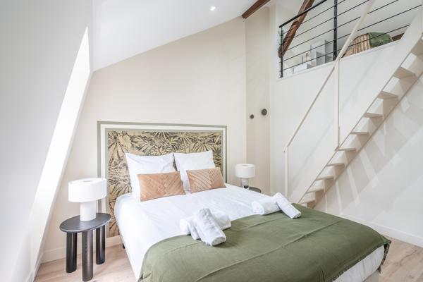 location appartement 3 pieces 60m2 meublé - Paris 8e