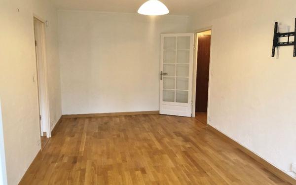 Appartement à louer    2 pièces • 45,58 m2 Versailles