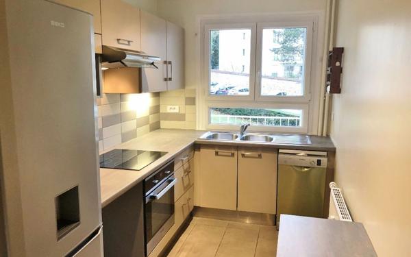 Appartement à louer    2 pièces • 45,58 m2 Versailles