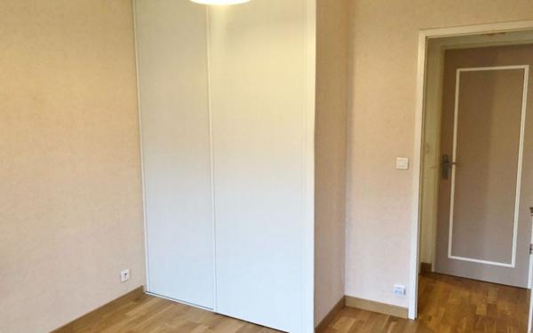 Appartement à louer    2 pièces • 45,58 m2 Versailles