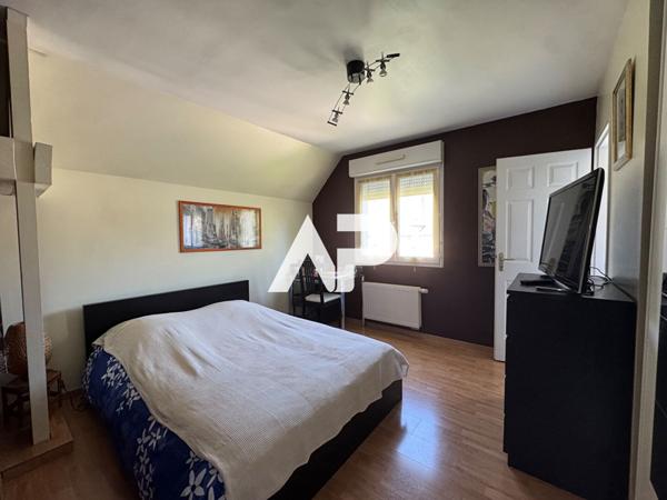 Maison à Montlignon, 7 pièces 186m2 €729 000 ** - Référence 1341