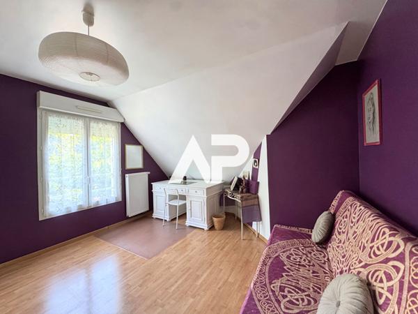 Maison à Montlignon, 7 pièces 186m2 €729 000 ** - Référence 1341