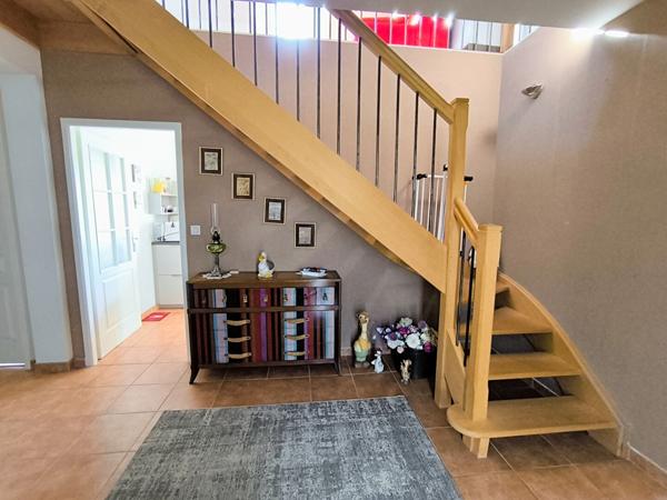 Maison proche Cahors 4 pièce(s) 135 m2, 3 chambres, sans travaux, vue dégagée