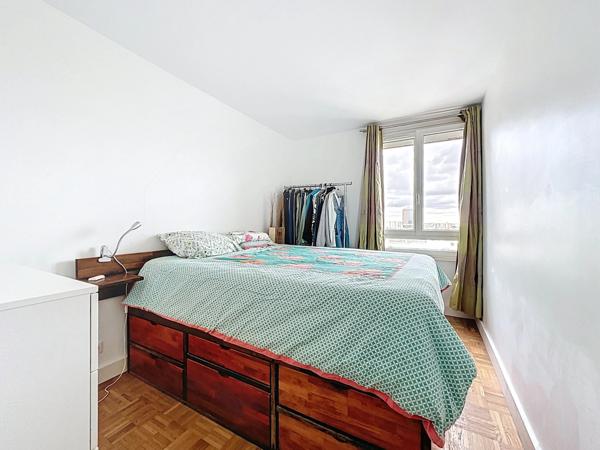 Crimée - Appartement 3 pièces lumineux avec grand balcon