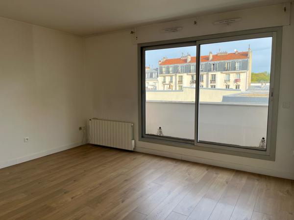 A VENDRE STUDIO 33 M² BALCONNET LES HESPERIDES NOGENT HÔTEL DE VILLE
