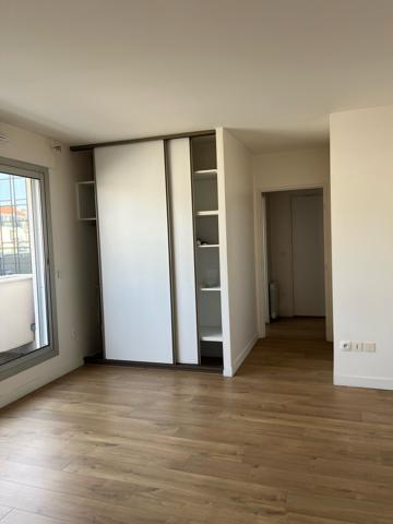 A VENDRE STUDIO 33 M² BALCONNET LES HESPERIDES NOGENT HÔTEL DE VILLE