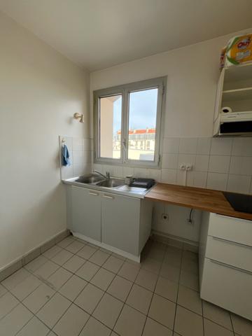 A VENDRE STUDIO 33 M² BALCONNET LES HESPERIDES NOGENT HÔTEL DE VILLE