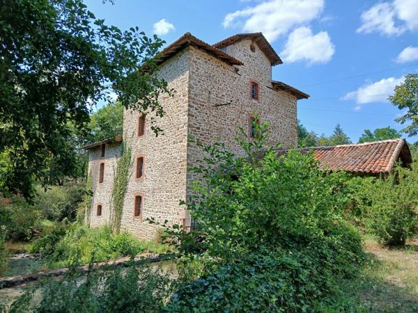 Charmant moulin historique avec caractère à Gorre
