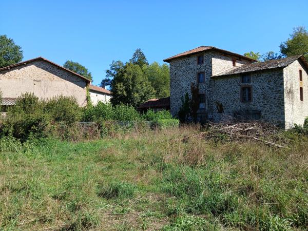 Charmant moulin historique avec caractère à Gorre