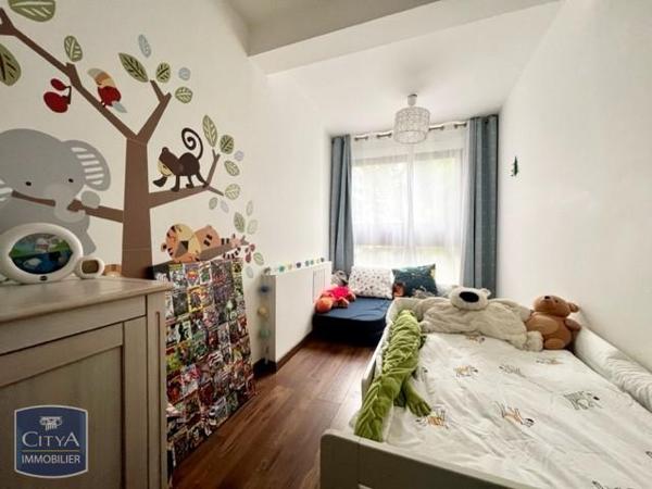 Location appartement Le Chesnay-Rocquencourt (78150) 4 pièces 75.09m²