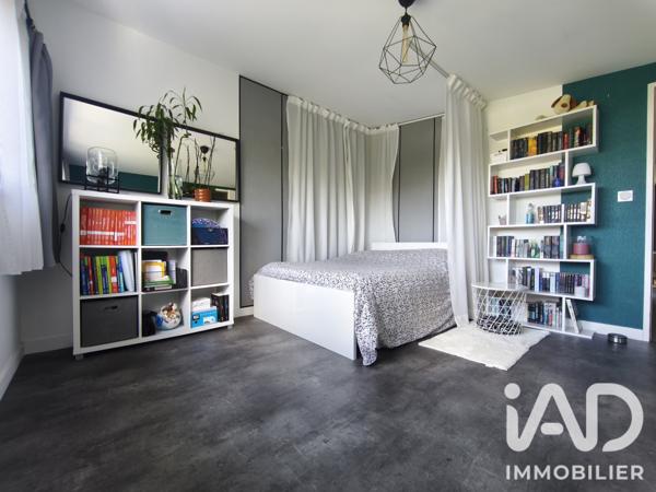 Maison à vendre 8 pièces 203 m² Montreuil-Juigné