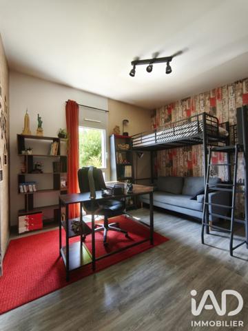 Maison à vendre 8 pièces 203 m² Montreuil-Juigné