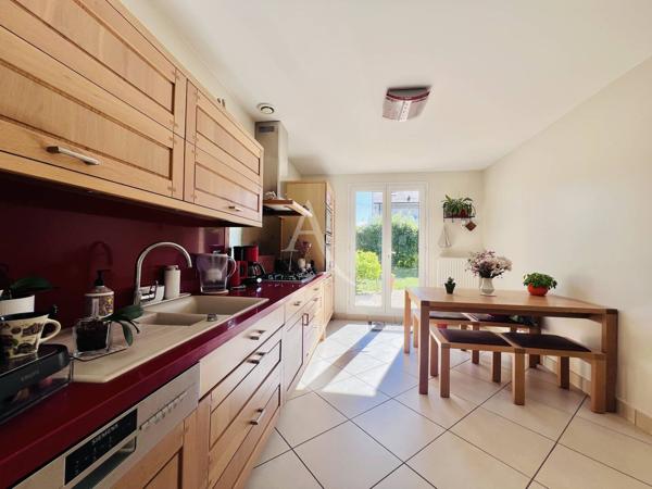 Maison Roissy En Brie 5 pièce(s) 165 m2