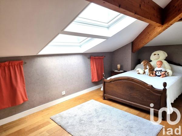 Demeure 10 pièces de 410 m² à Bourg-Charente (16200)