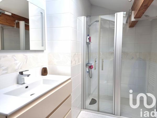 Demeure 10 pièces de 410 m² à Bourg-Charente (16200)