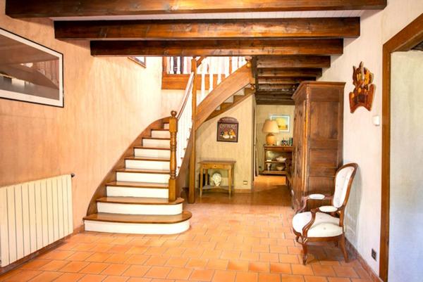 DEMEURE BRESSANE  haut gamme terrain 2 hectares