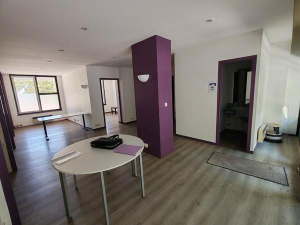 EN EXCLUSIVITE -LOCAL COMMERCIAL - DIJON CENTRE