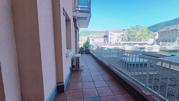 Appartement Millau T2 avec ascenseur et cave - résidence proche de toutes commodités Millau
