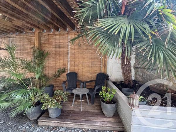 Maison à vendre  10 pièces - 236,15 m 2   VANNES  - 56