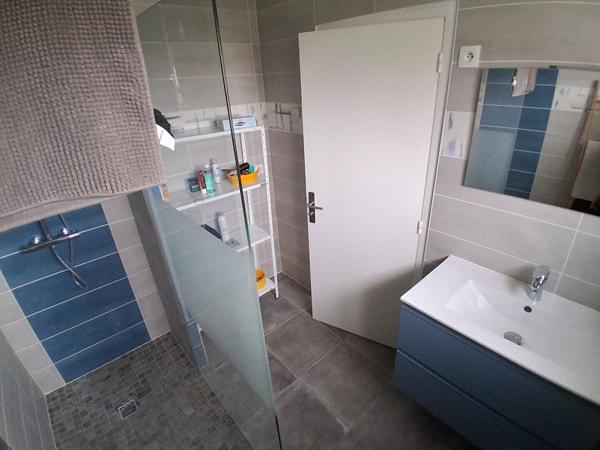 Maison 161 M2 sur 996 M2 rez de chaussée ,espace professionnel