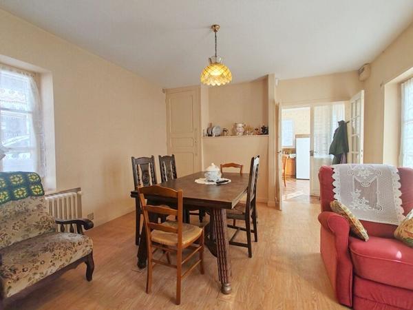 Maison Seur 3 pièce(s) 63 m2