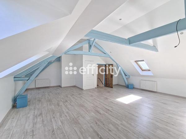 Maison 8 pièces - 220 m²