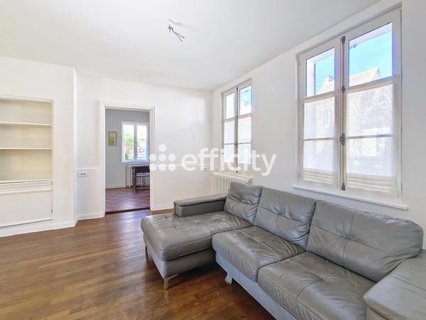 Maison 8 pièces - 220 m²