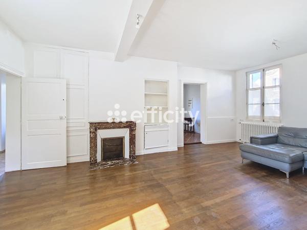 Maison 8 pièces - 220 m²