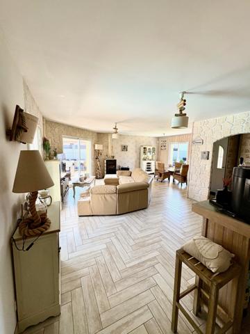 Gujan-Mestras (33470) Coup de cœur, Maison lumineuse avec jardin et piscine