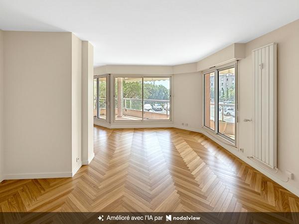 APPARTEMENT 2/3 PIECES 75 m² AVEC TERRASSE, CAVE ET GARAGE