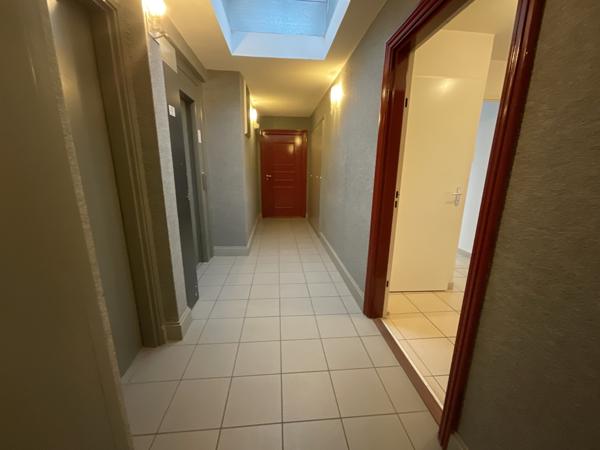 L'Isle-d'Abeau (38080) À L'Isle-D'Abeau, appartement T3 avec grande terrasse ainsi que deux places de parkings