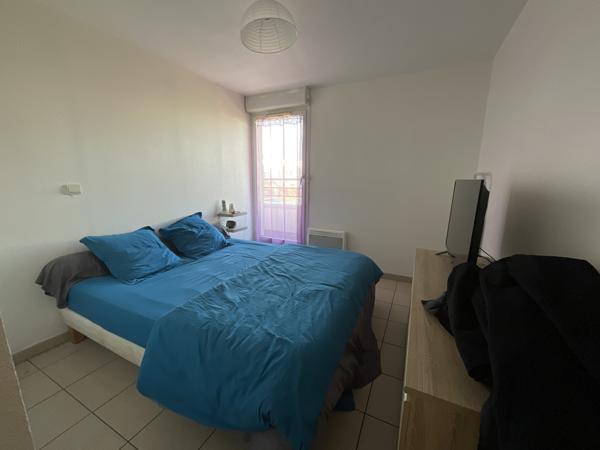 L'Isle-d'Abeau (38080) À L'Isle-D'Abeau, appartement T3 avec grande terrasse ainsi que deux places de parkings