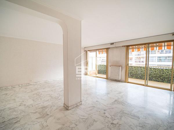 Appartement Cannes La Bocca 3 pièce(s) 78 m2