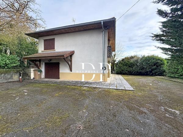 Maison à vendre 5 pièces de 137 m2, terrain d'env. 1000 m2 LUCINGES (74)