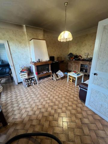 Maison de ville à vendre à Argy dans l'Indre (36500), ref : 016/383