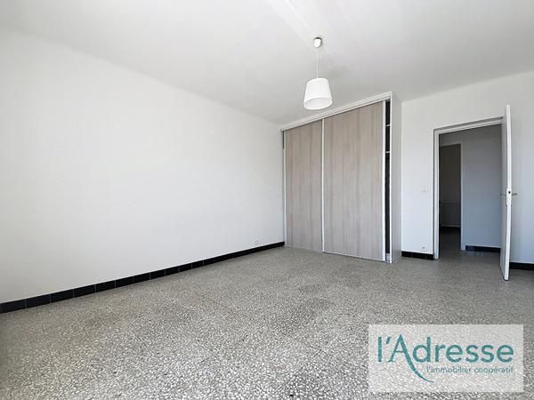Appartement Ajaccio 3 pièce(s) 84 m2 - Rue Del Pellegrino - vue mer - parking collectif