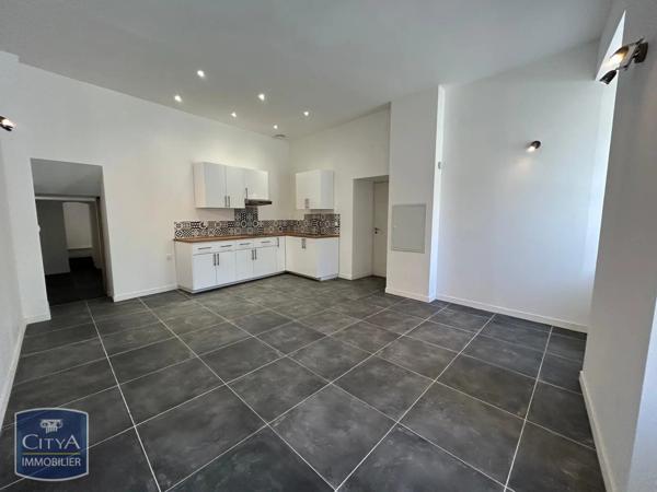 Appartement à louer 2 pièces 44.4m² Brignoles (83170)