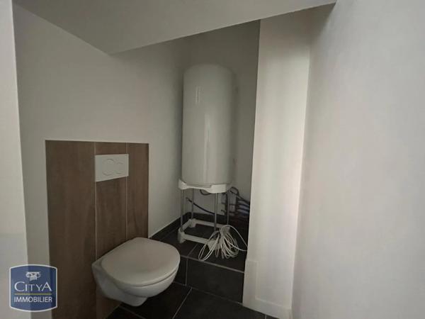 Appartement à louer 2 pièces 44.4m² Brignoles (83170)