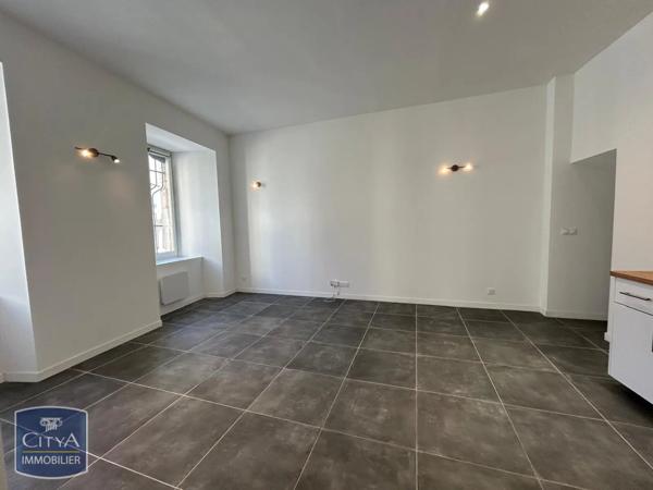 Appartement à louer 2 pièces 44.4m² Brignoles (83170)