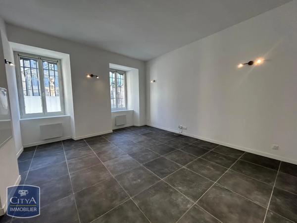 Appartement à louer 2 pièces 44.4m² Brignoles (83170)