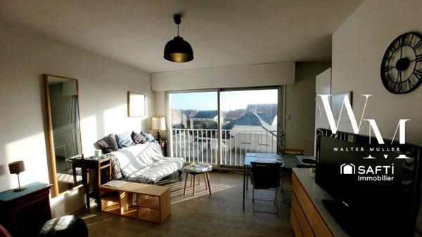 Studio vue mer à 50 mètres de la plage