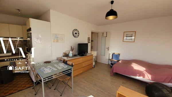 Studio vue mer à 50 mètres de la plage