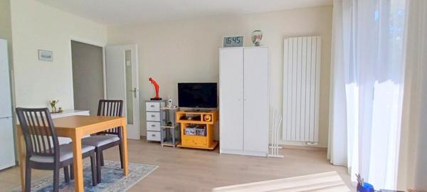 Ferney-Voltaire (01210) Studio avec garage et cave Ferney Voltaire