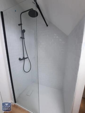 Appartement à louer 4 pièces 77.1m² Saumur (49400)
