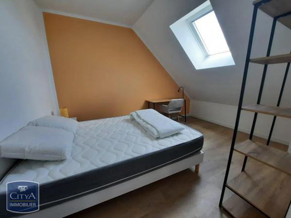 Appartement à louer 4 pièces 77.1m² Saumur (49400)