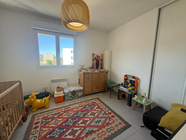 Appartement T3 (71 m²) à louer à BORGO